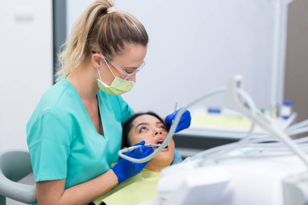Best Cosmetic Emergency Dentistry in Oakland, OR